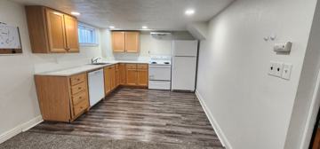 featured image of 176 Willard Ave