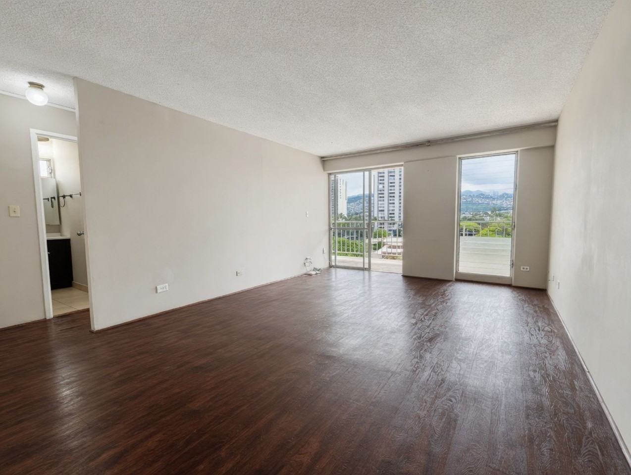 2575 Kuhio Ave #802 - Photo 4 of 17