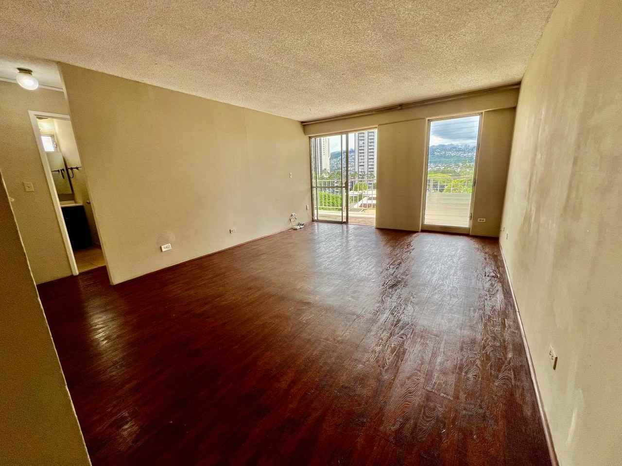 2575 Kuhio Ave #802 - Photo 5 of 17