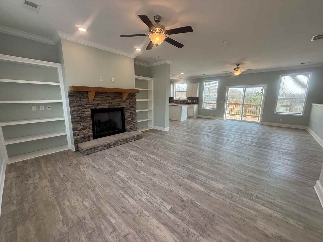 631 Imogene Dr - Photo 2 of 30