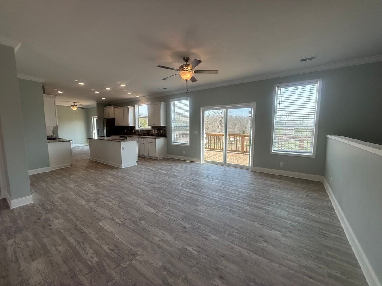 631 Imogene Dr - Photo 4 of 30