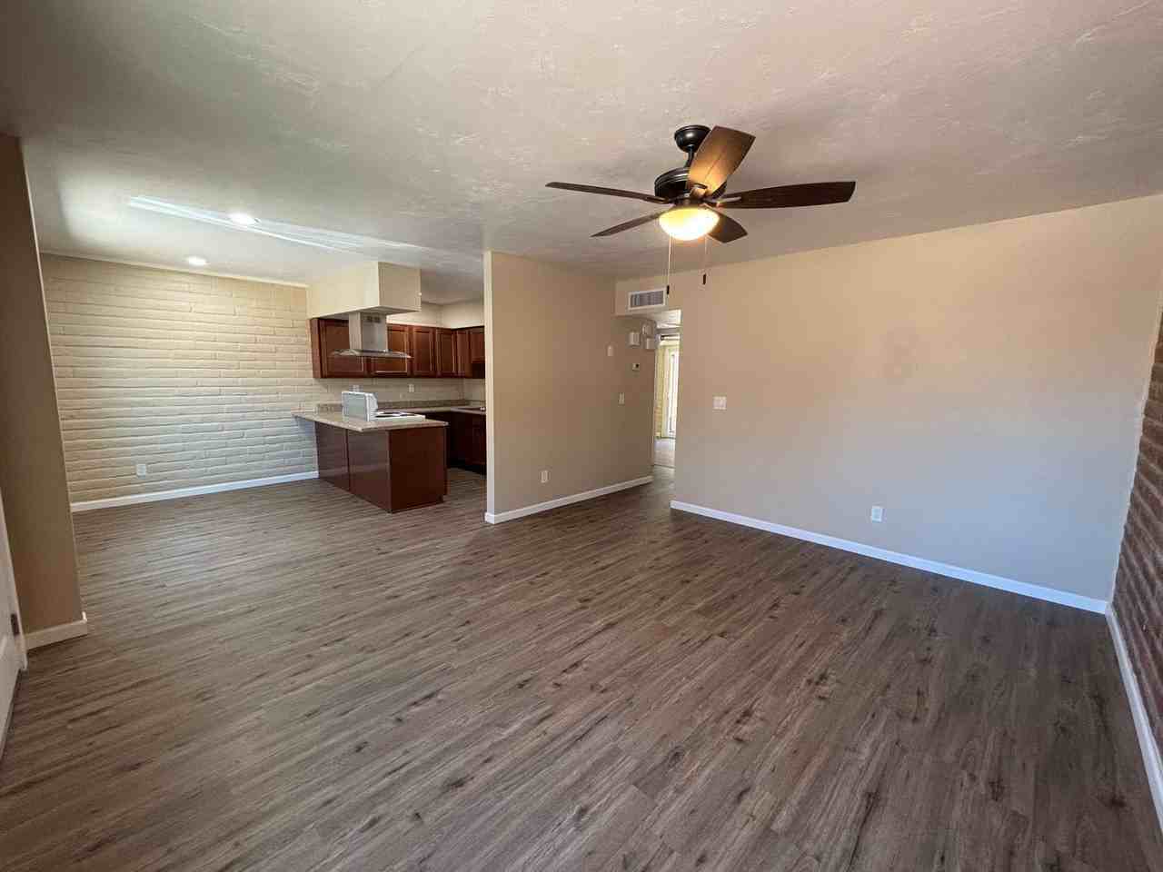 3960 E Flower St #15 - Photo 2 of 14