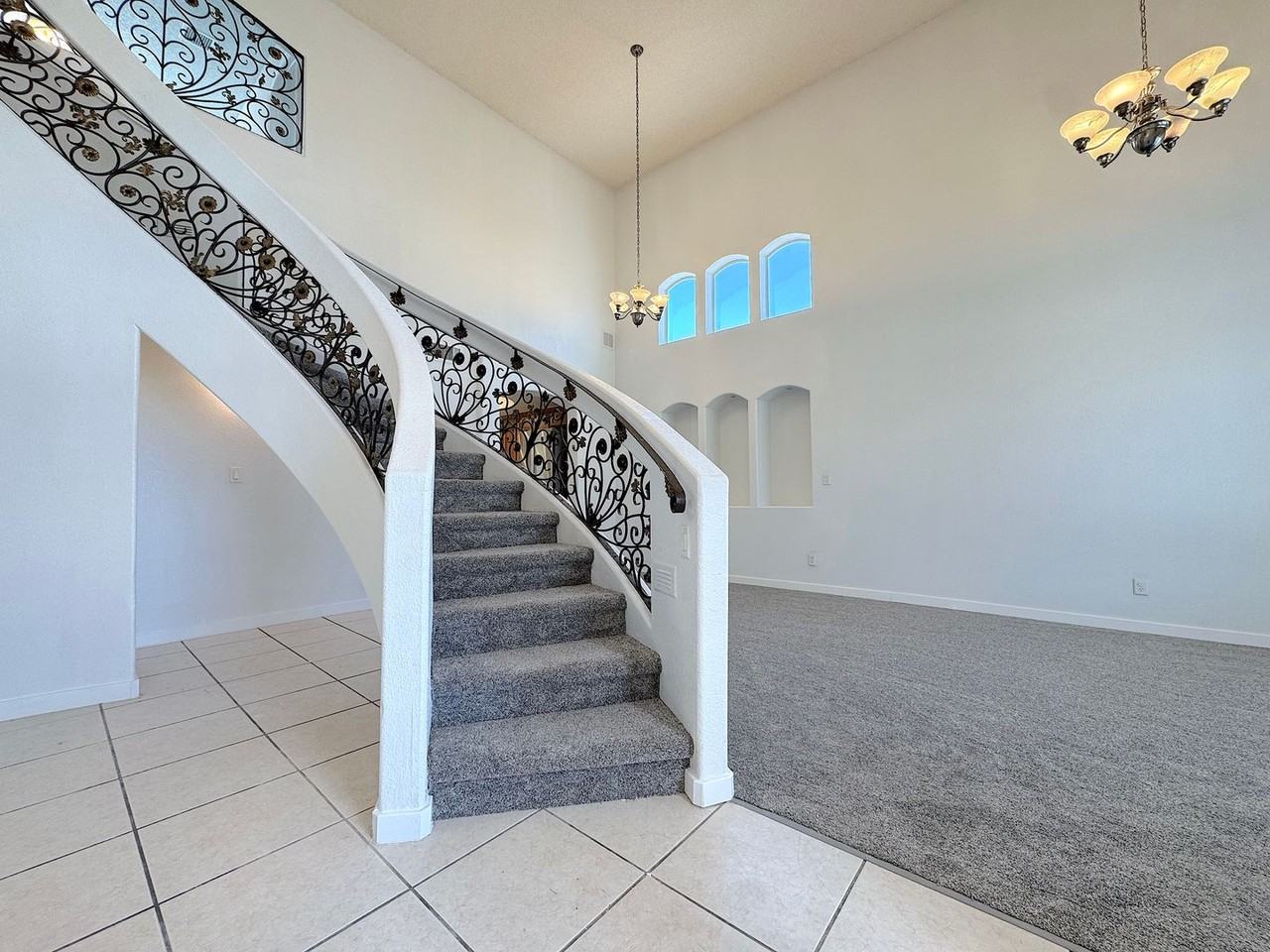 12716 Tierra Arleth Dr - Photo 3 of 30