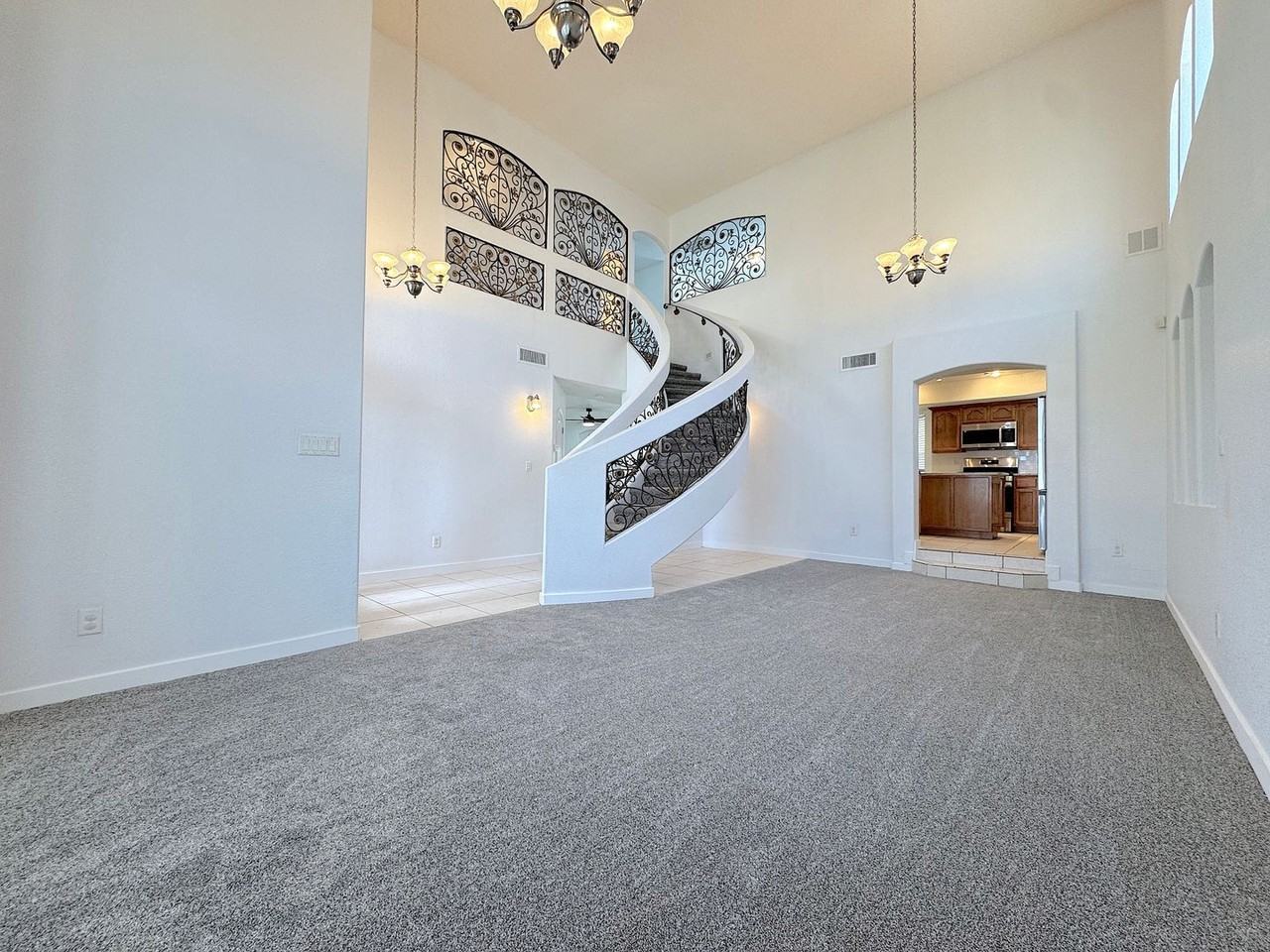 12716 Tierra Arleth Dr - Photo 5 of 30