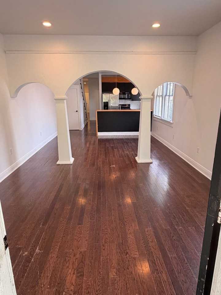 1233 Poland Ave - Photo 3 of 17