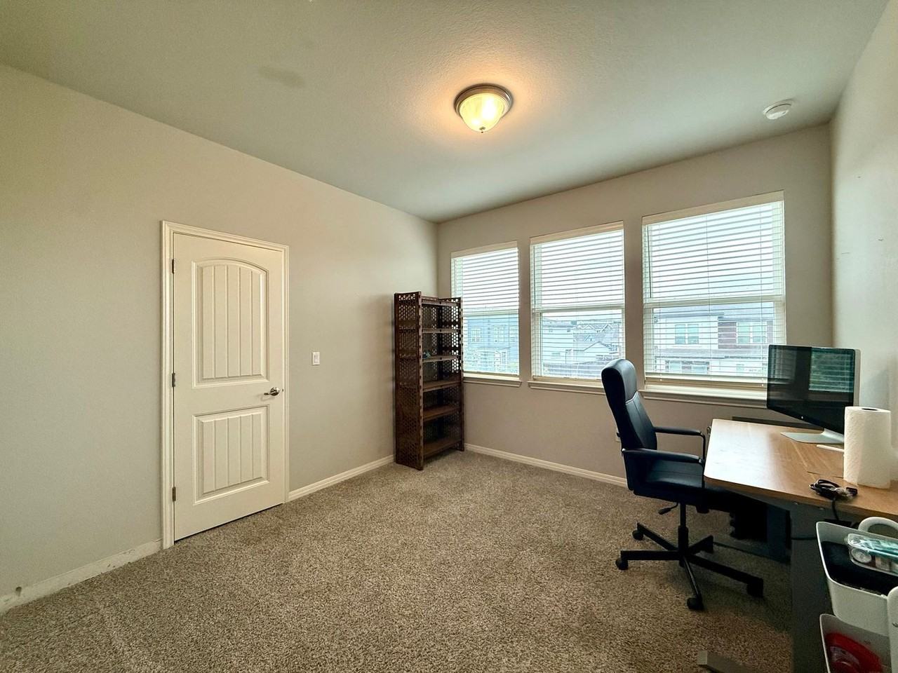 5308 Baythorne Dr - Photo 7 of 16