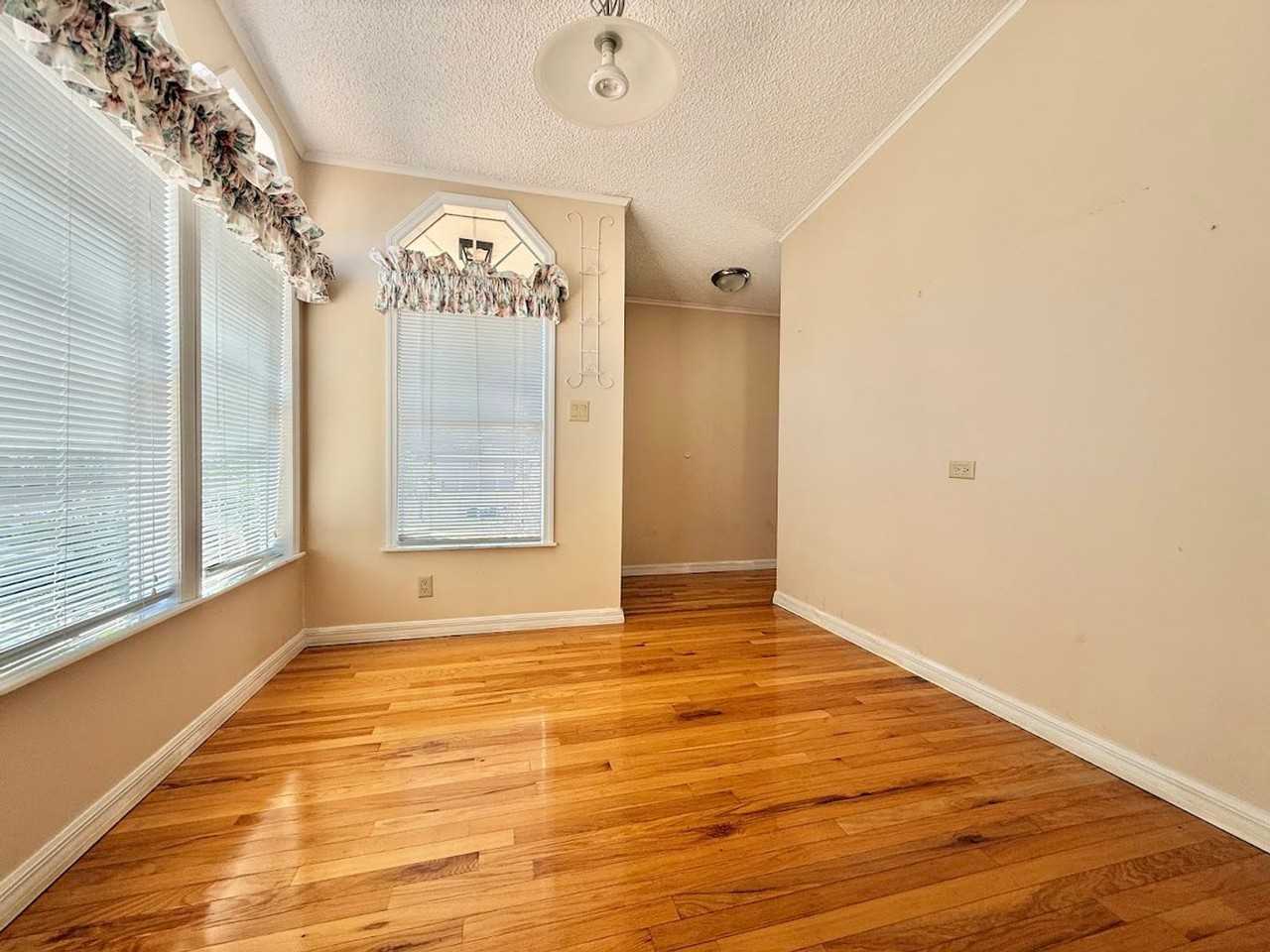 36832 Wilmington Rd - Photo 5 of 26