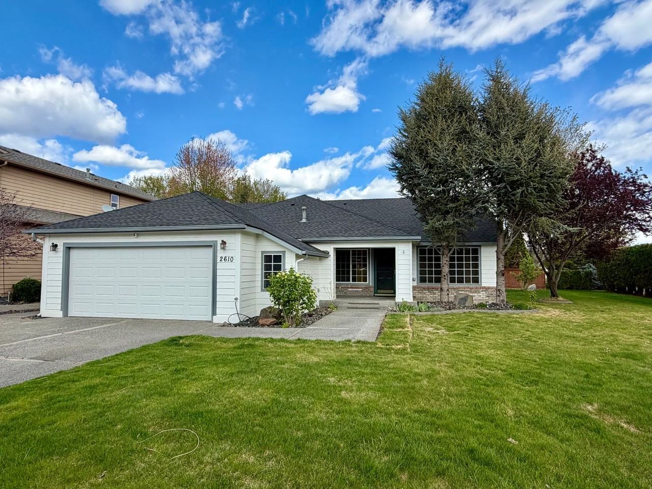 2610 Sandstone Ln - Photo 2 of 20