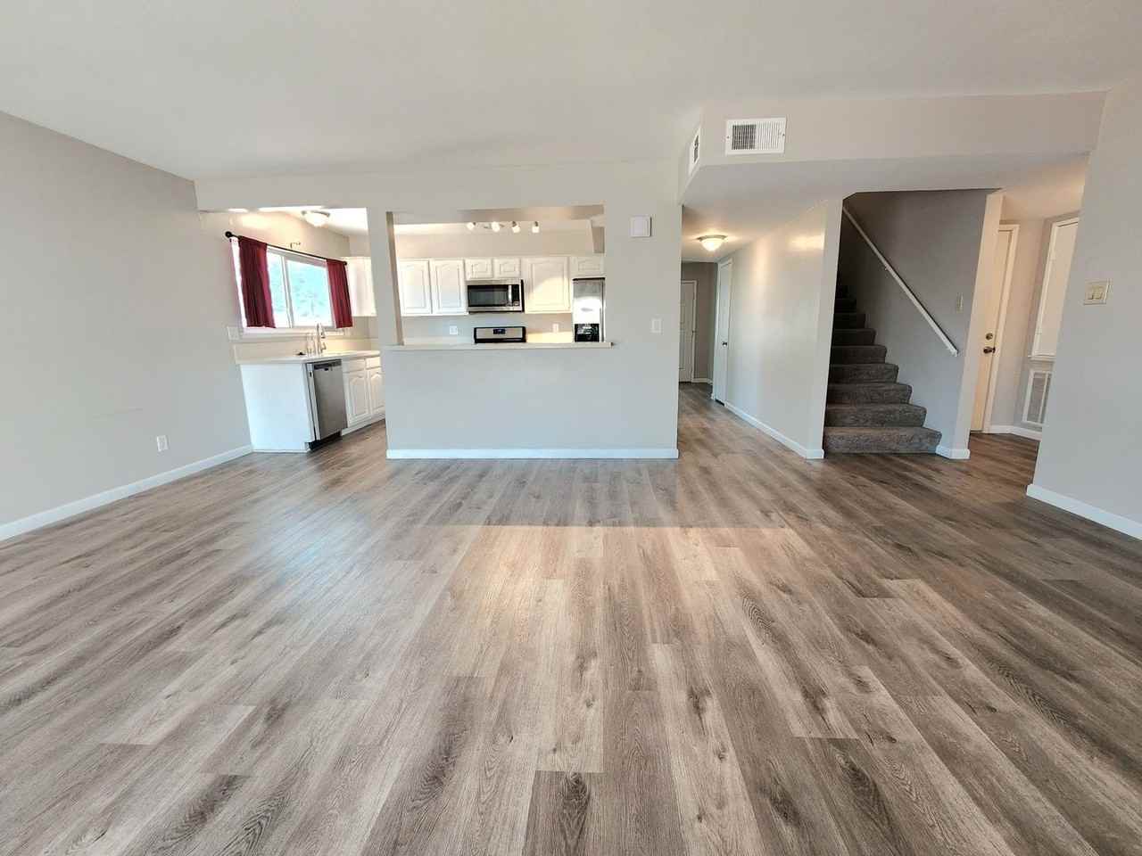 4476 El Como Way - Photo 3 of 23