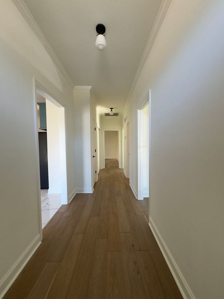 1812 Kathy Lane Ct Sw - Photo 2 of 18