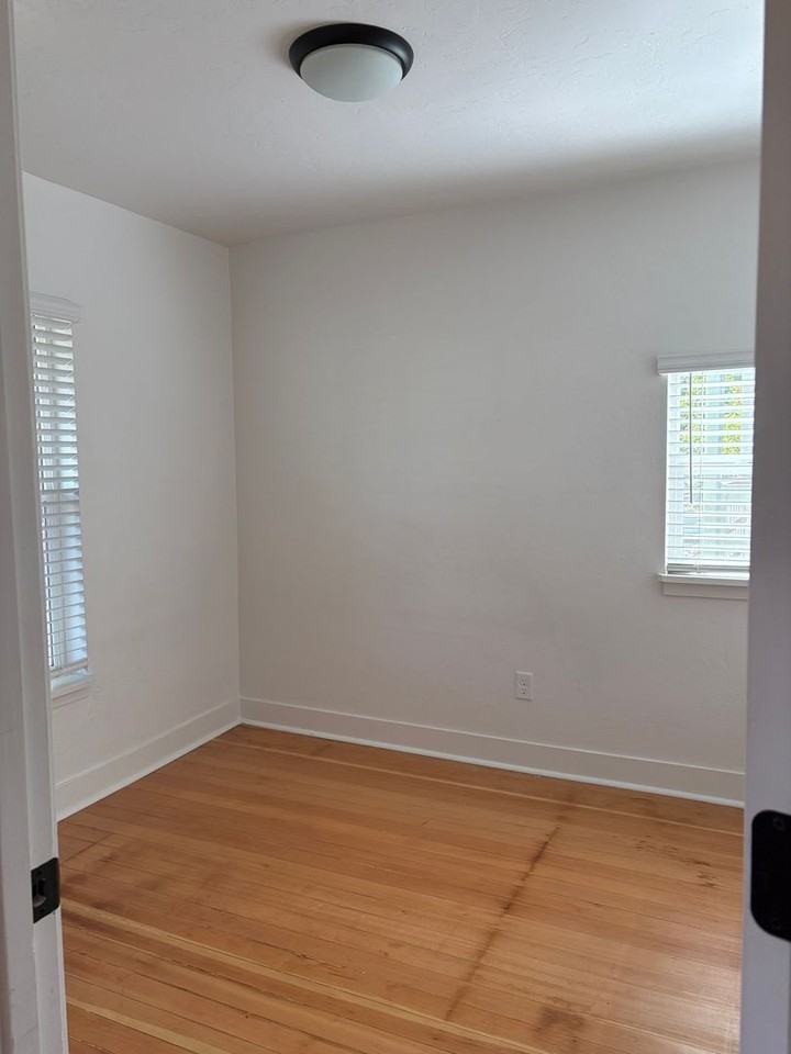 330 Ouray Ave - Photo 5 of 14