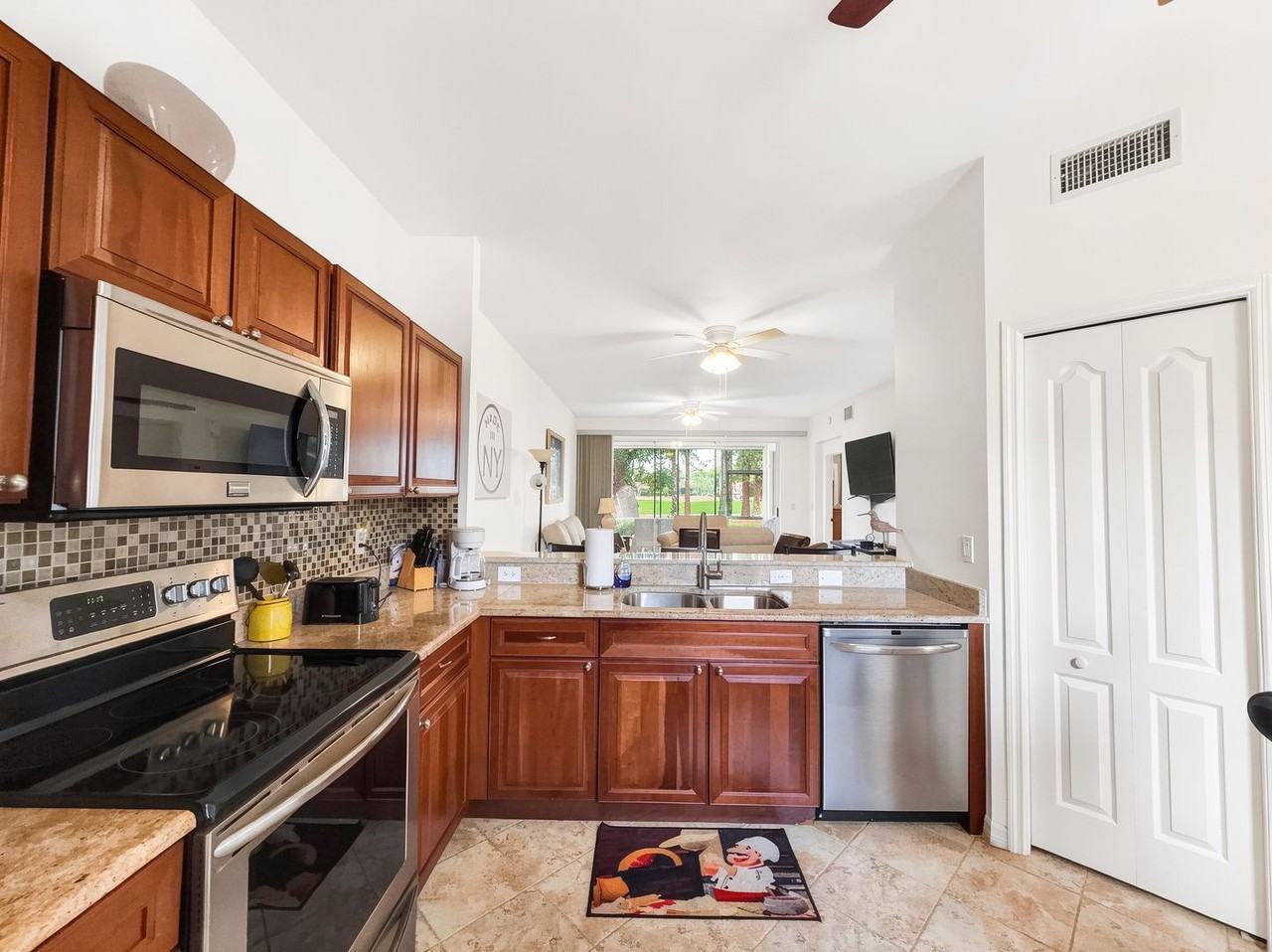 8065 Tiger Cv - Photo 3 of 36