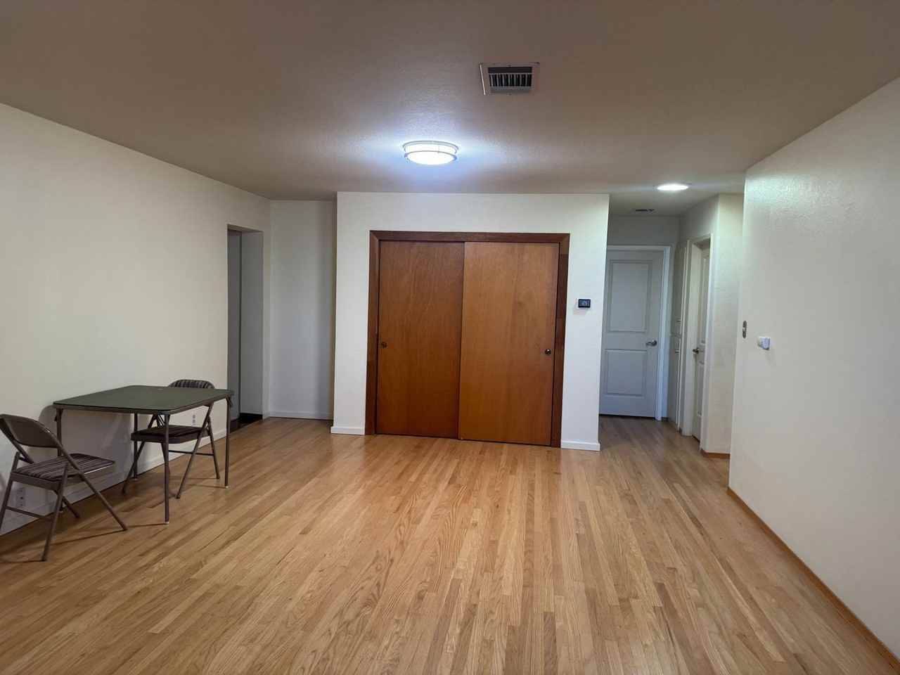 519 San Remo St - Photo 4 of 26