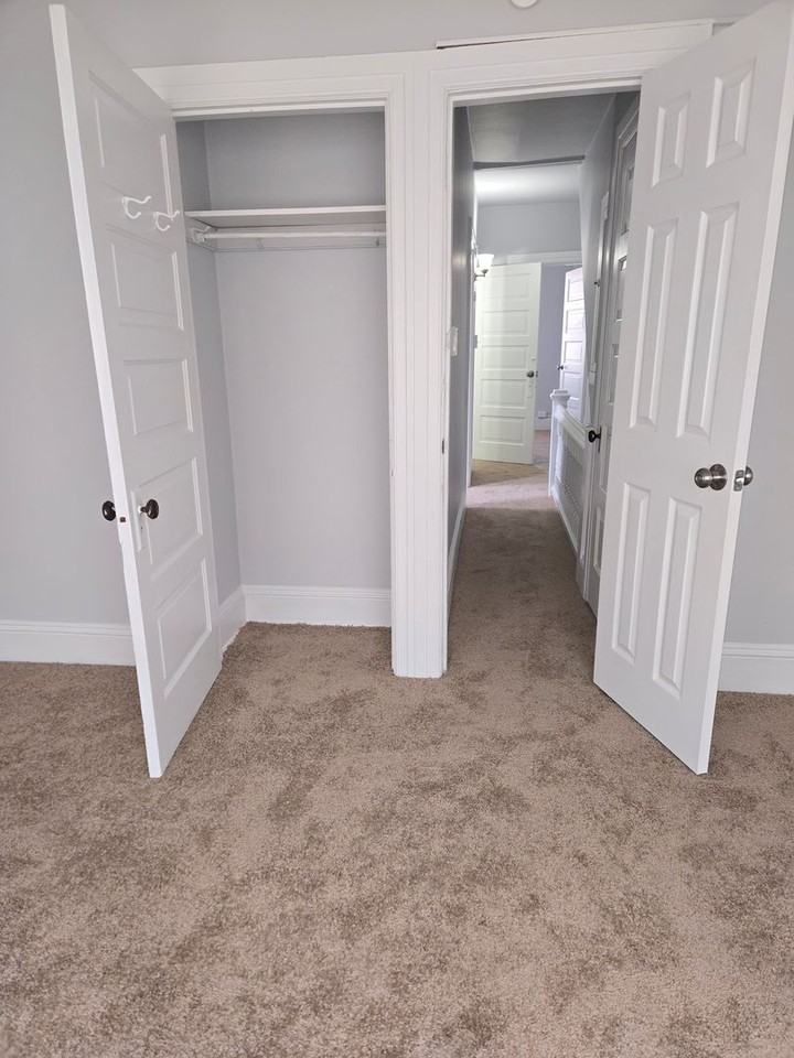 315 E Morton St - Photo 7 of 13