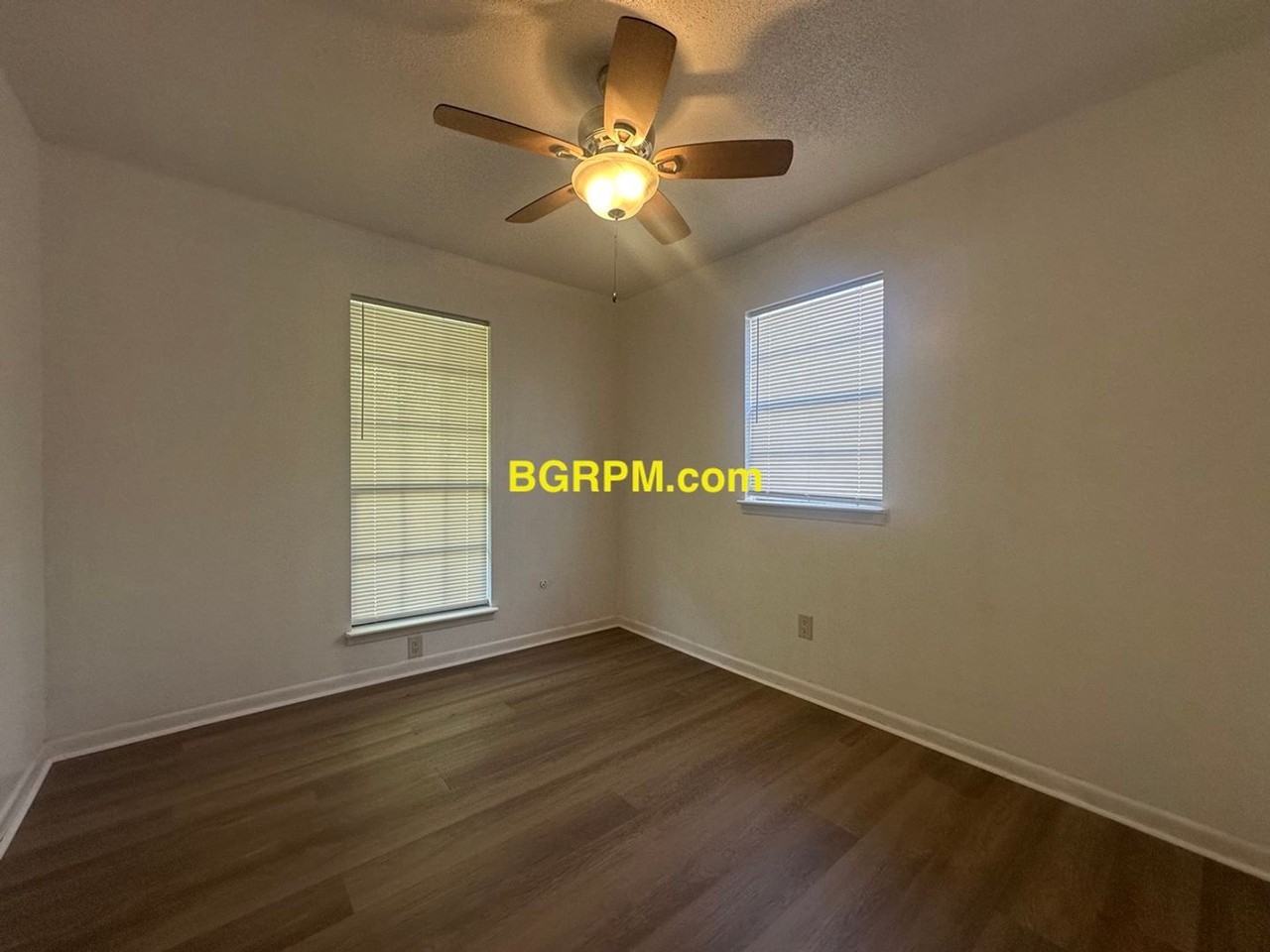 1409 Southern St - Photo 7 of 9