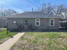 featured image of 1324 Mary Ave