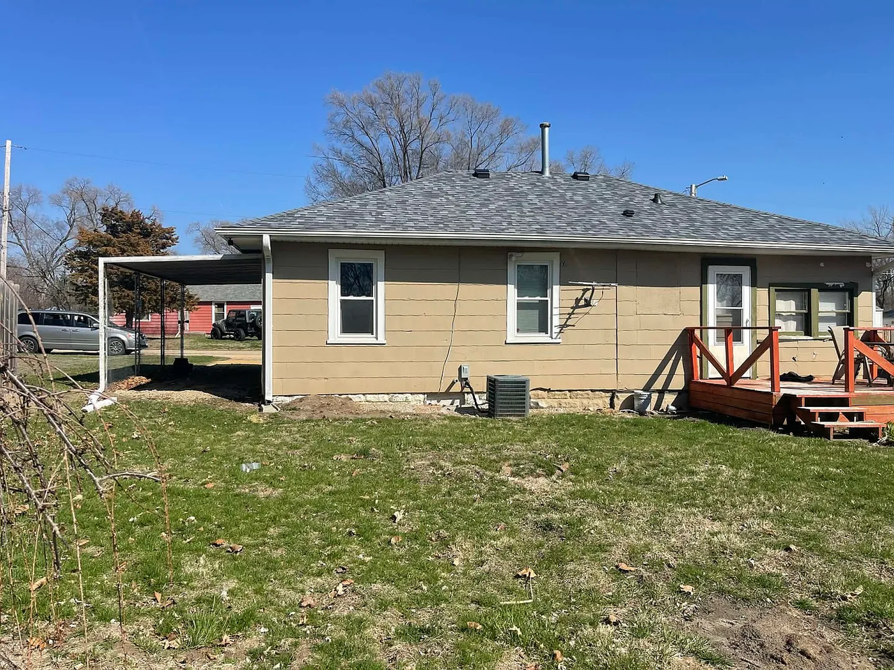 1324 Mary Ave - Photo 3 of 6