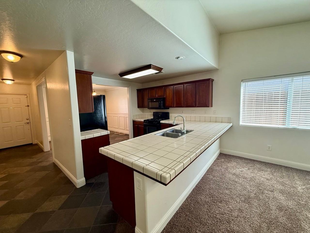 11507 Eresma Dr - Photo 5 of 14