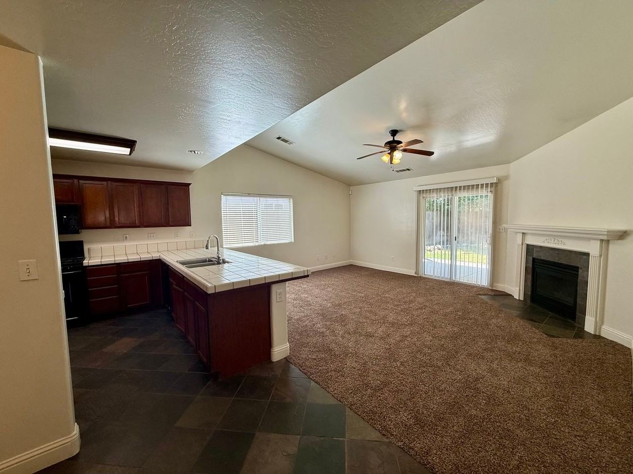 11507 Eresma Dr - Photo 6 of 14