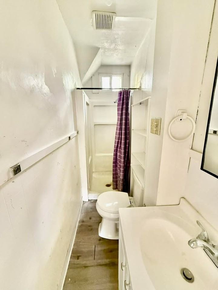 241 N Hayes Ave - Photo 6 of 13