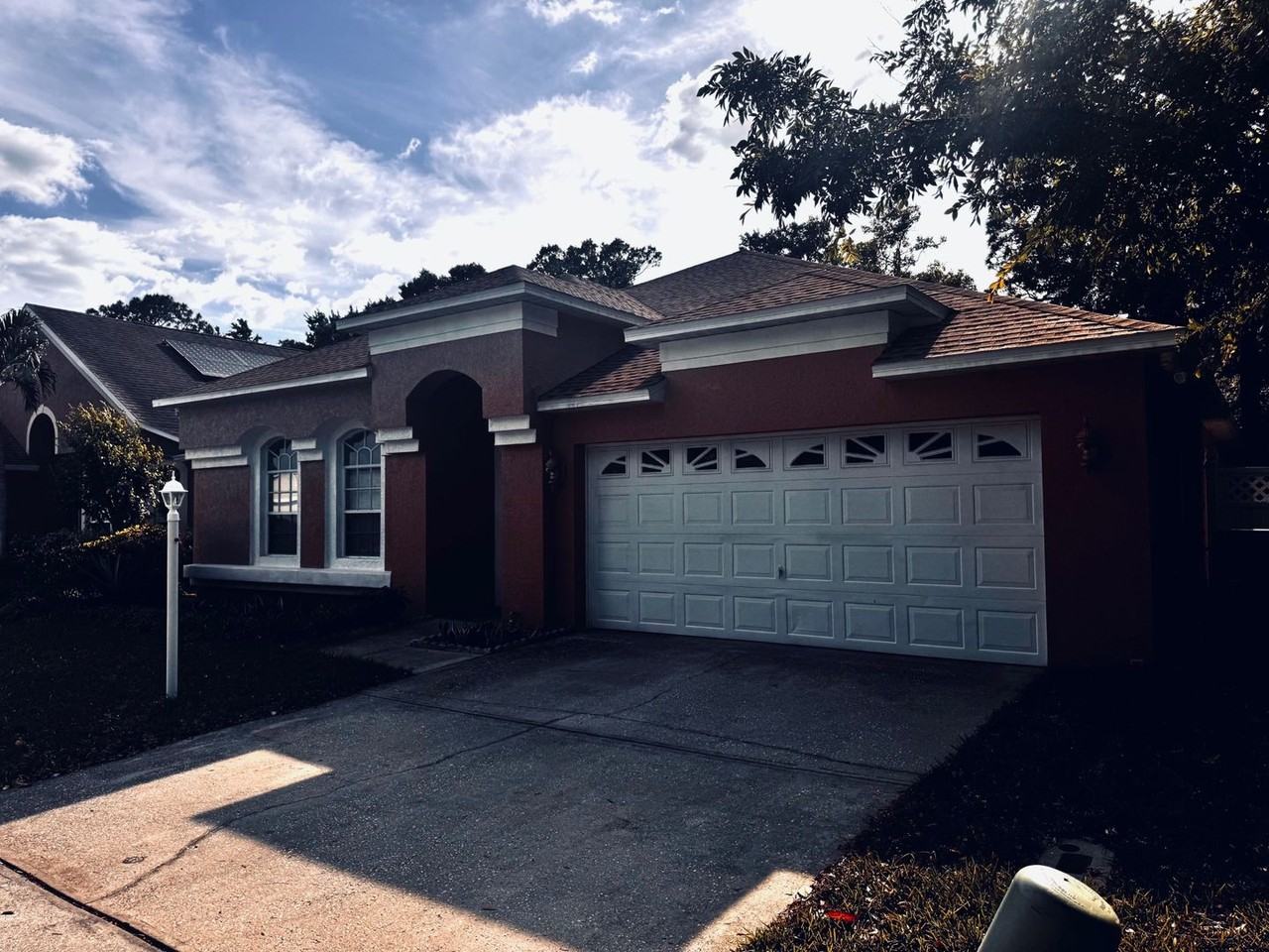 14996 Hidden Oaks Cir - Photo 2 of 49