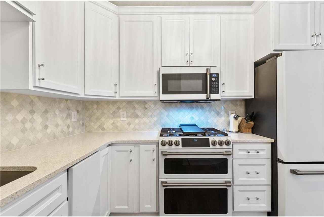 21776 Linden Way - Photo 5 of 25