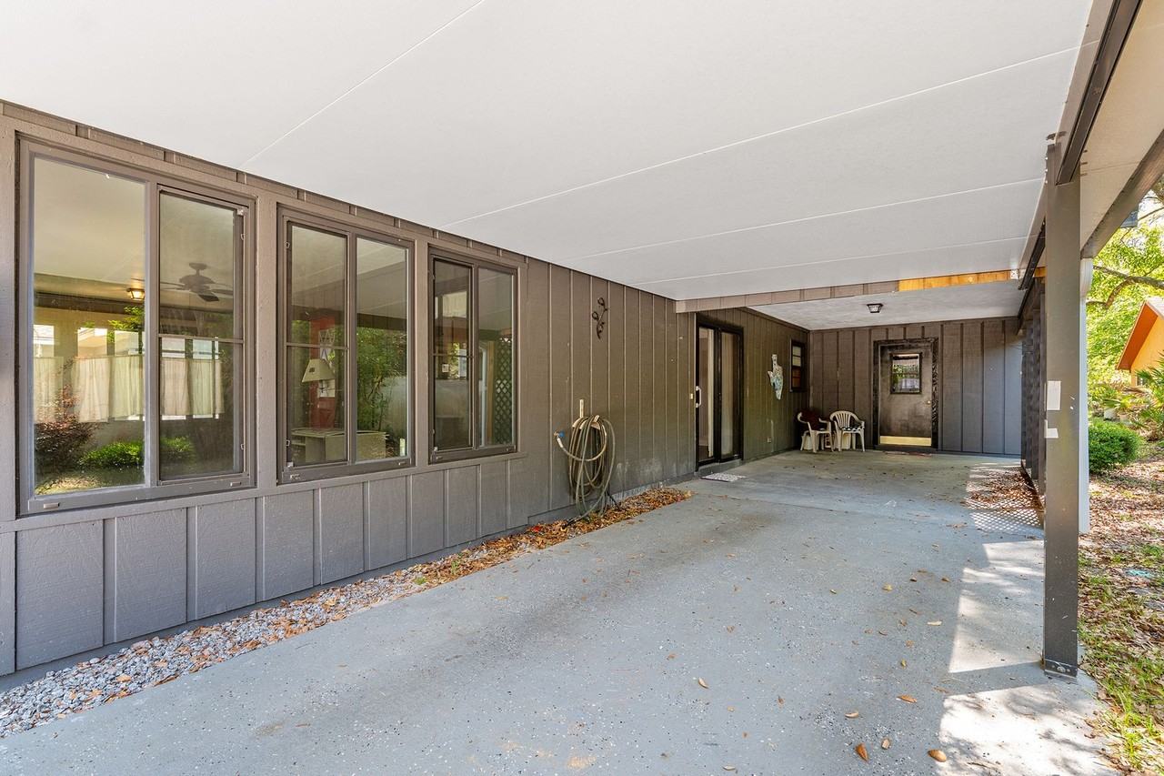 8479 Nw 38th Dr - Photo 3 of 23