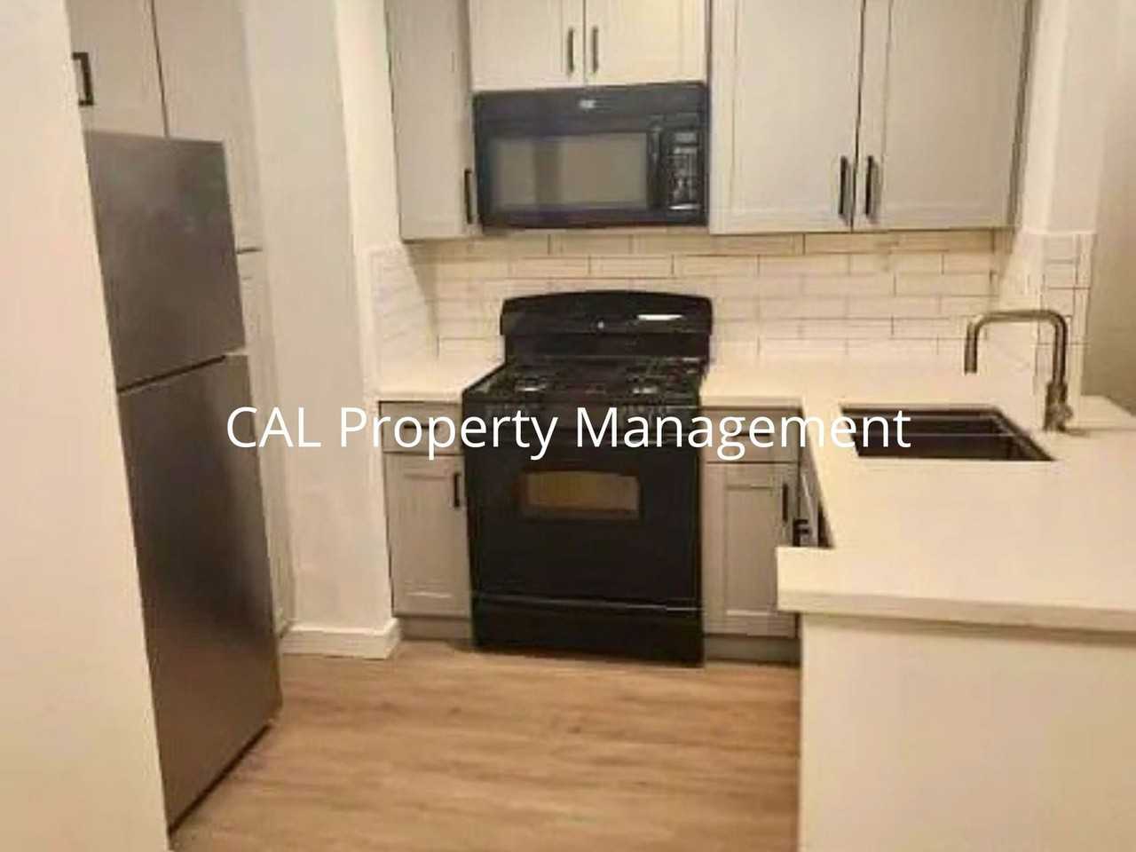 2362 N Main St #2 - Photo 5 of 15