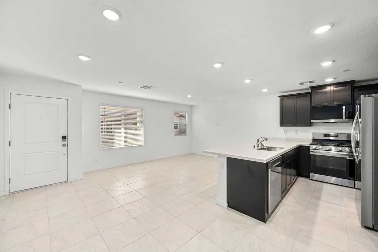 5913 Yee Haw St #125 - Photo 2 of 18