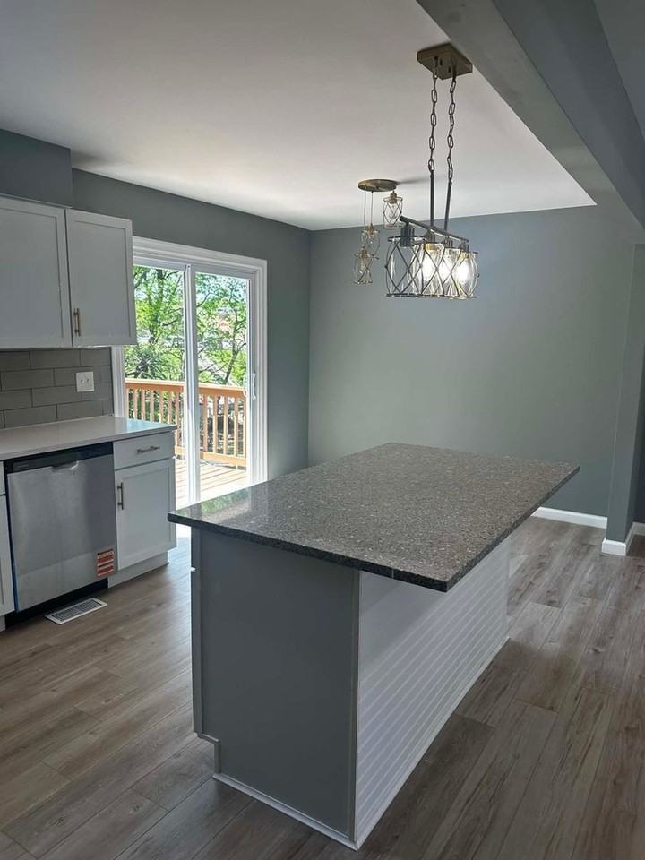 4904 Fontana St - Photo 7 of 19