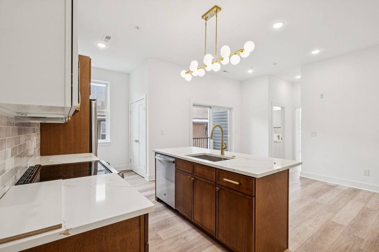 Brand New Luxury Apartments West Philly - Photo 6 of 30