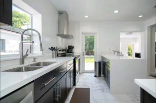 35 Sw 28th Rd - Photo 1 of 1