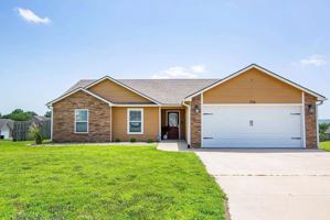 featured image of 206 Kelly Ln