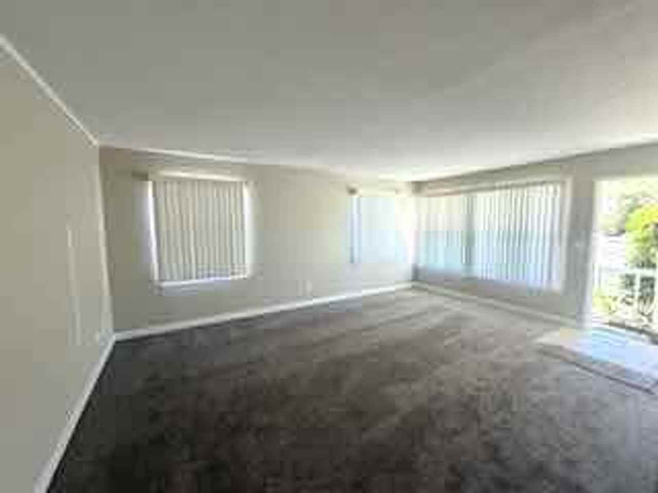 1668 Goldstone St - Photo 4 of 16