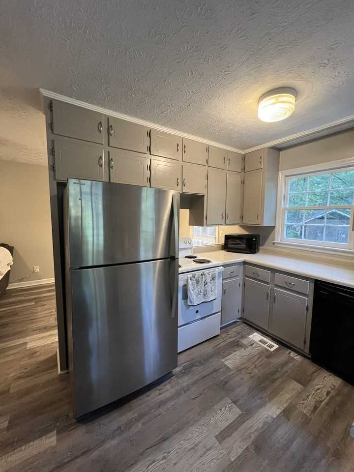 1631 Rays Church Rd #1 - Photo 5 of 10