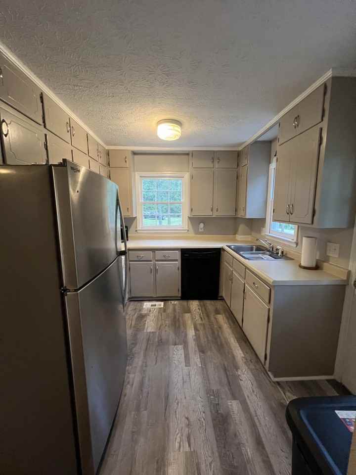 1631 Rays Church Rd #1 - Photo 6 of 10