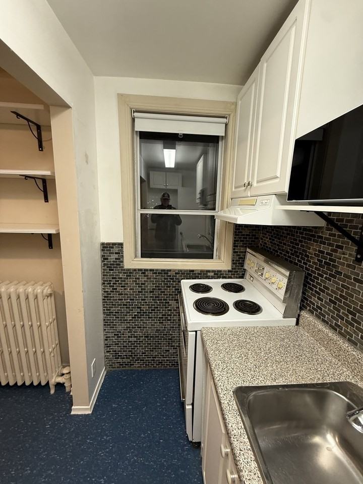 398 Sunnyside Ave - Photo 3 of 9