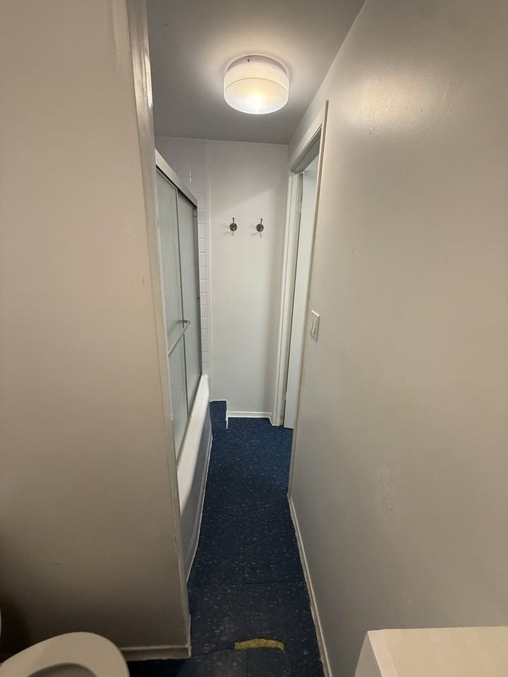 398 Sunnyside Ave - Photo 4 of 9