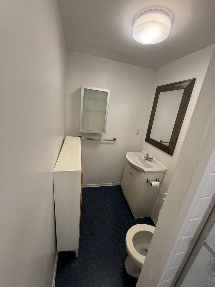 398 Sunnyside Ave - Photo 6 of 9