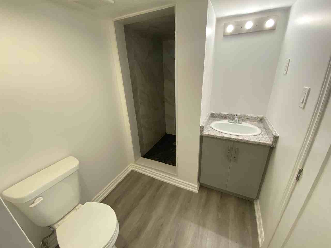 34 Gladstone Ave #4 - Photo 2 of 7