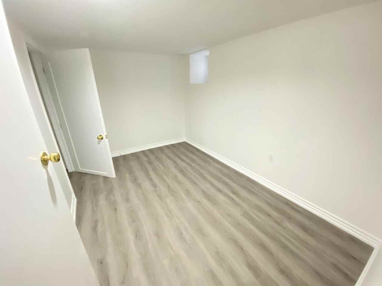 34 Gladstone Ave #4 - Photo 4 of 7