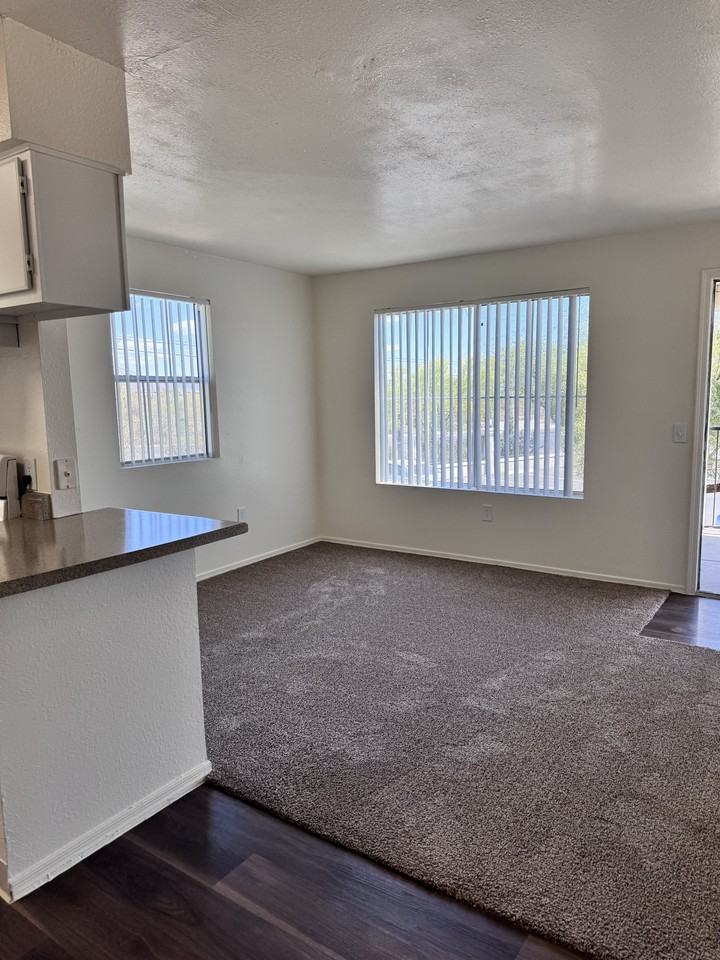 9777 N. Thornydale Road1208 #1208 - Photo 6 of 41