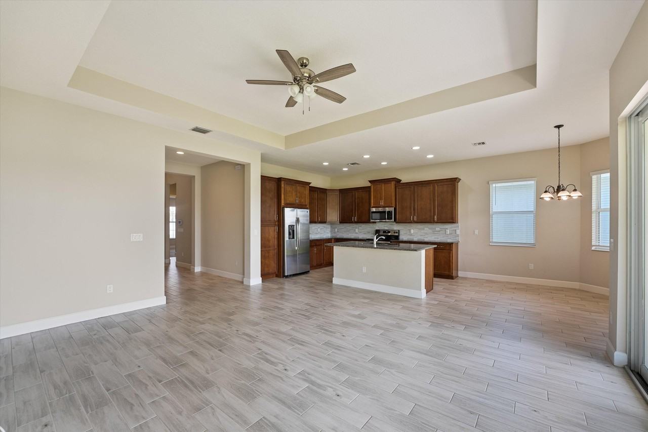 16110 Whippoorwill Circle - Photo 7 of 9