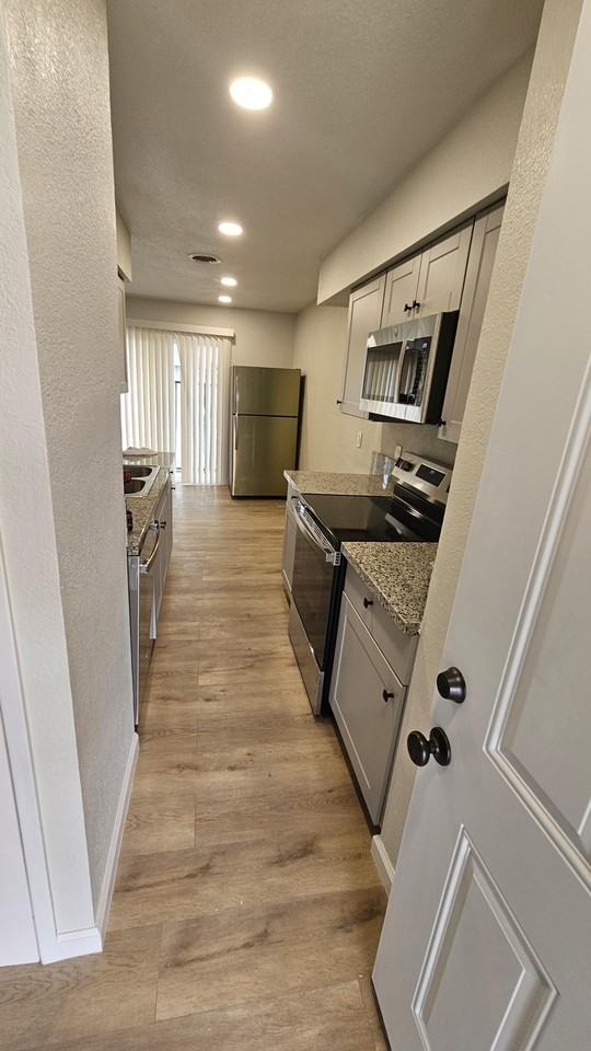 380 Grant Way #3 - Photo 5 of 19