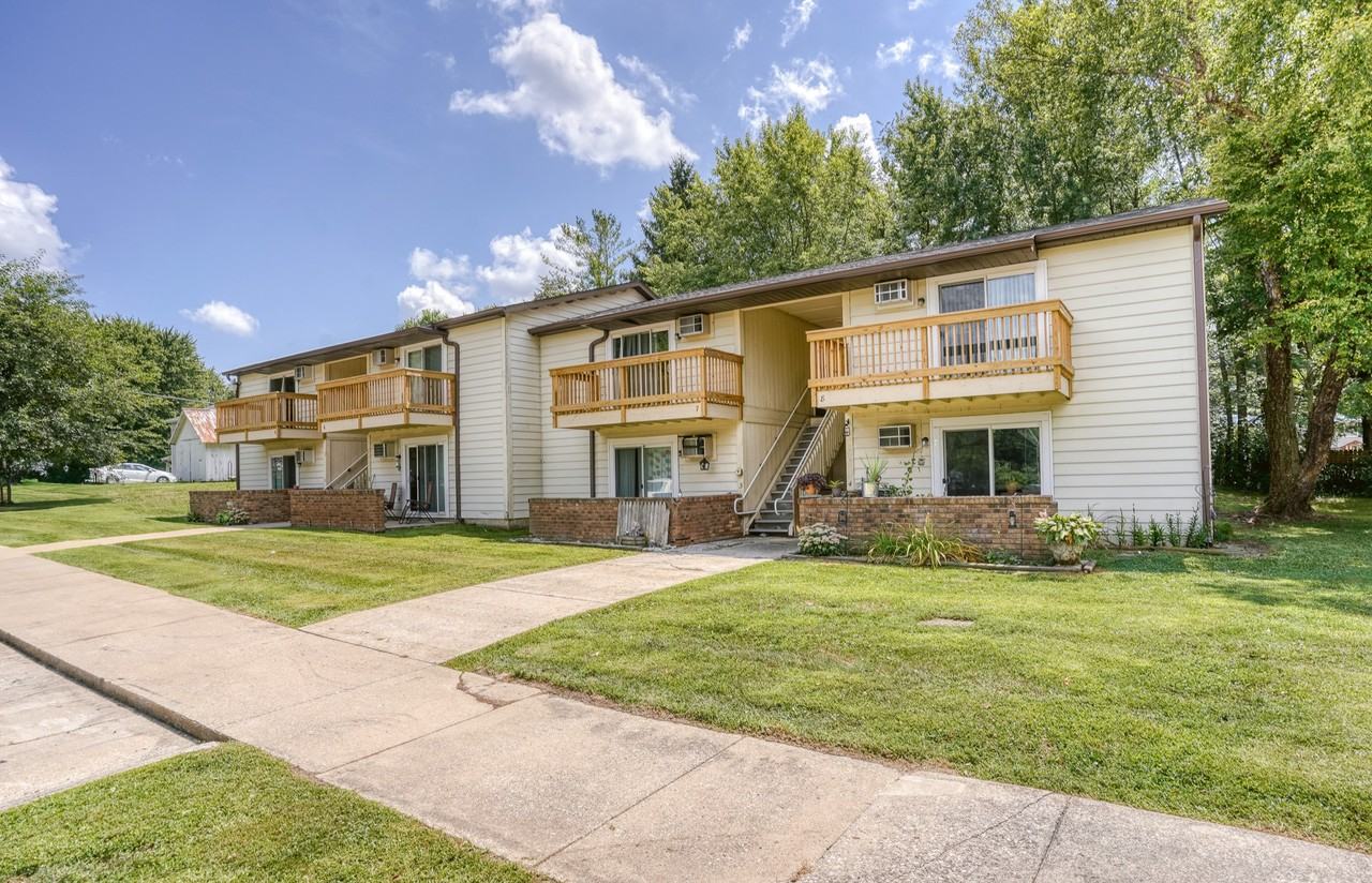 Green Valley Apartments - Photo 2 of 12