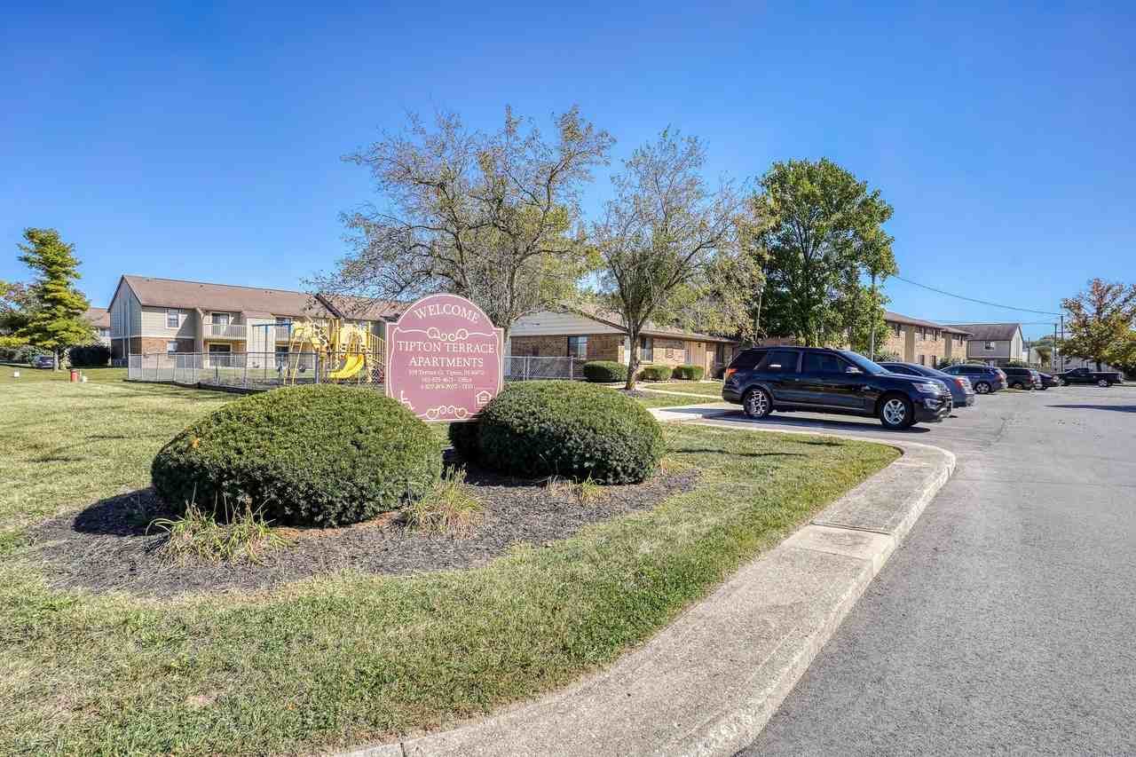 Tipton Terrace Apartments - Photo 4 of 24