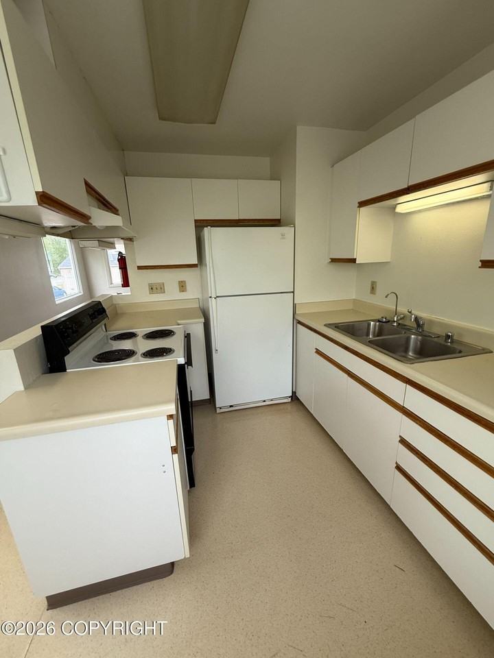 4008 E Steven Dr #28 - Photo 3 of 10