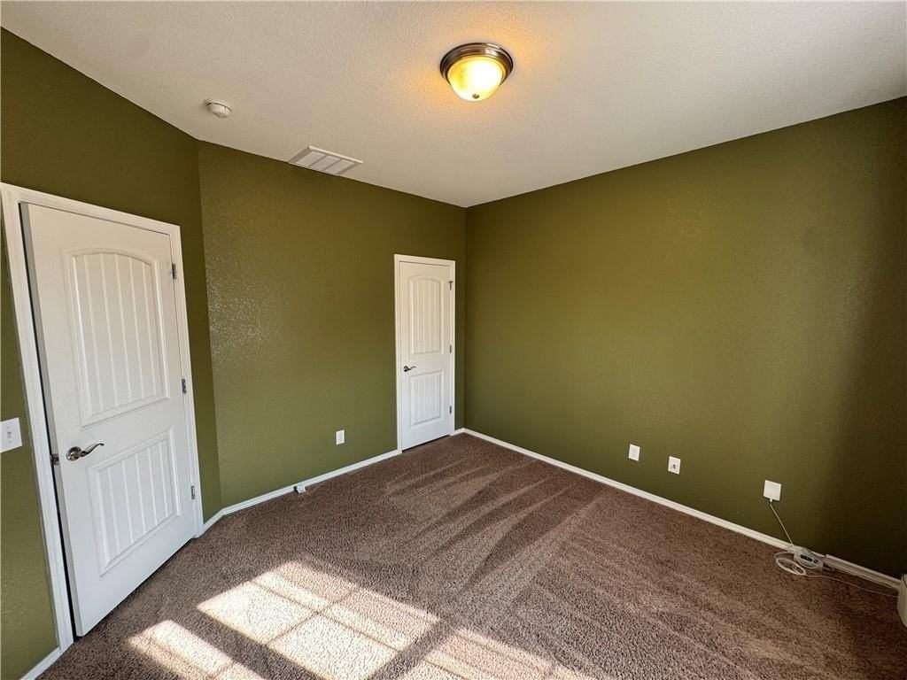 6505 S 50th St - Photo 7 of 18