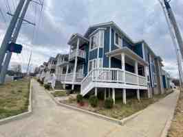 featured image of 1087 N Leverett Ave