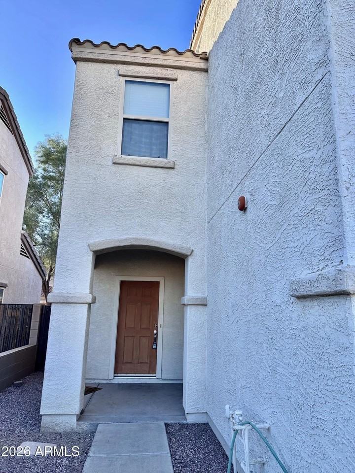 12972 N 88th Ave - Photo 2 of 16